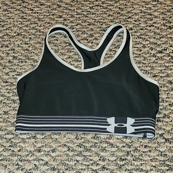 Under Armour Other - Under Armour Black and White Sports Bra